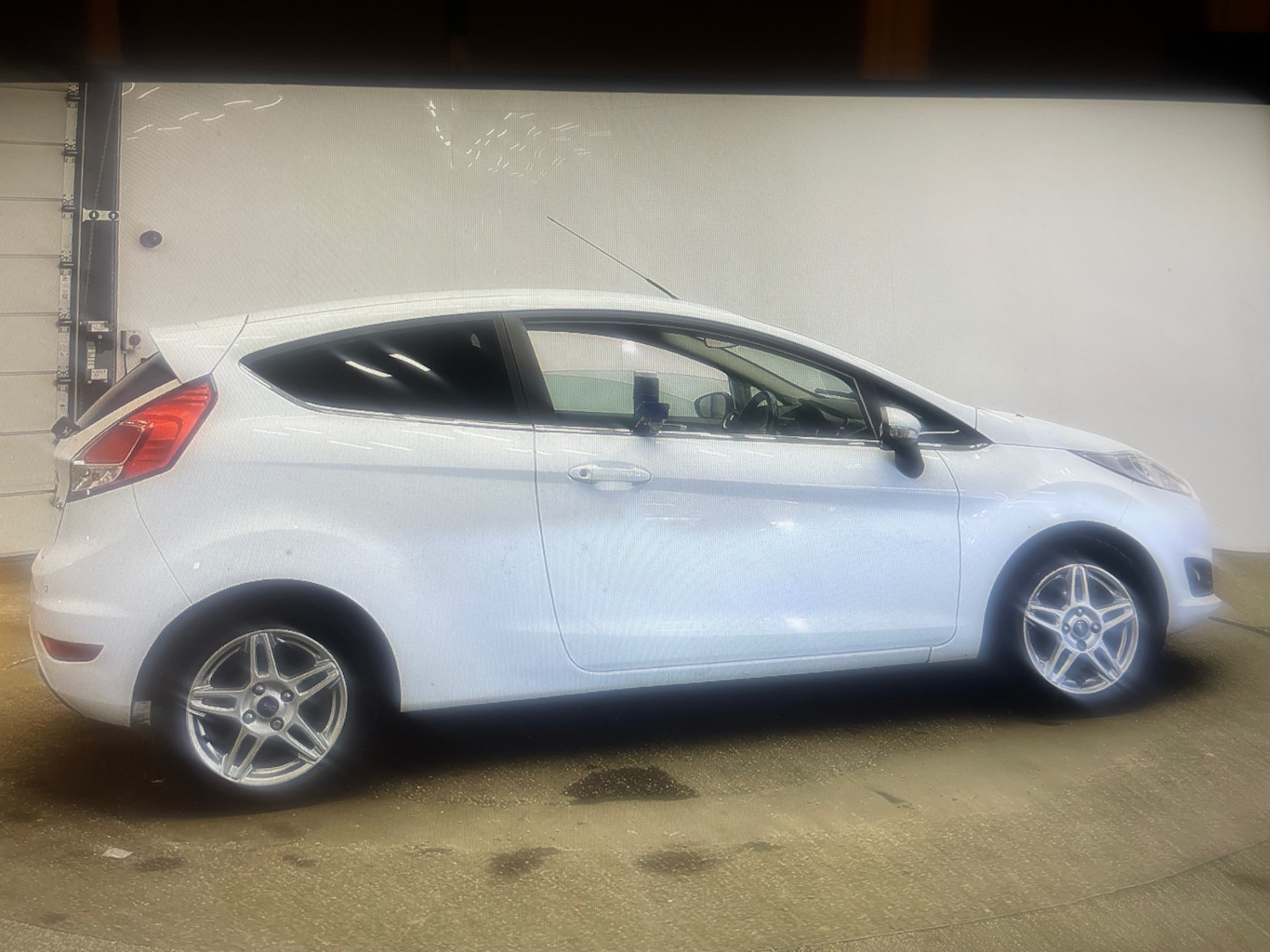 Used Ford Fiesta 2014 for sale - 77953819: Photo 6