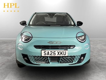 Used Fiat 600 2025 for sale - 79404358: Photo