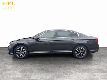 Used Volkswagen Passat 2022 for sale - 79409335: Photo