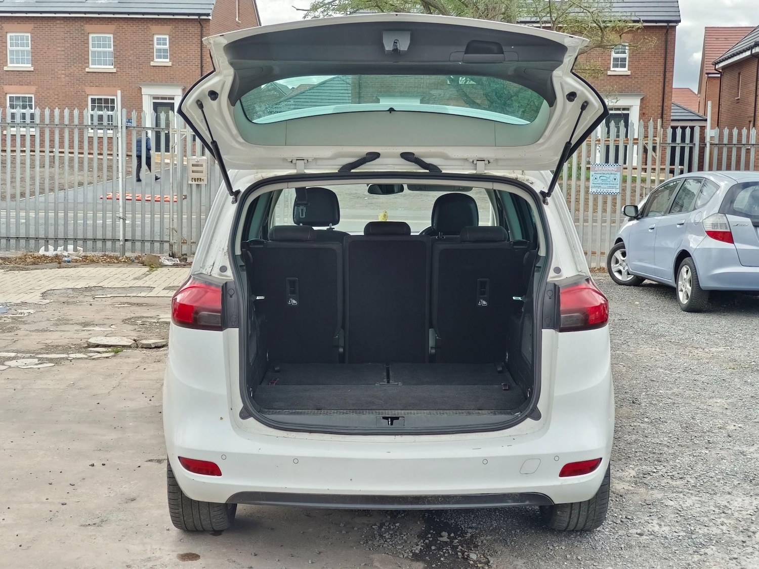 Used Vauxhall Zafira 2016 for sale - 76899734: Photo 14