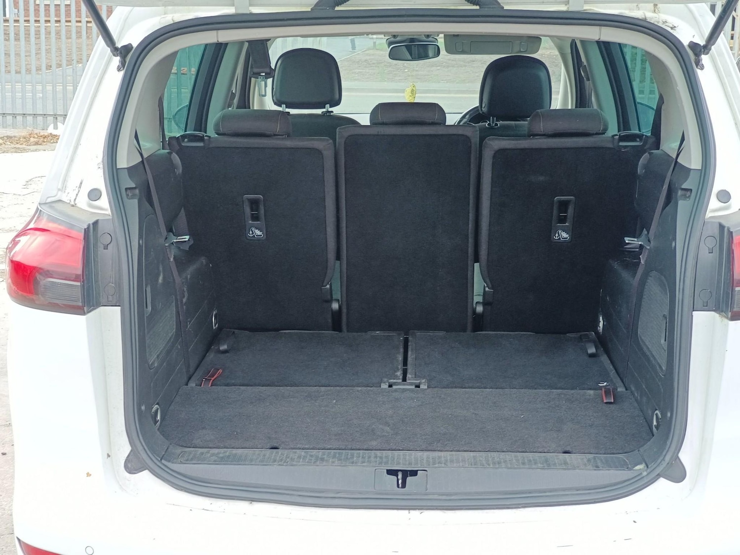 Used Vauxhall Zafira 2016 for sale - 76899734: Photo 15