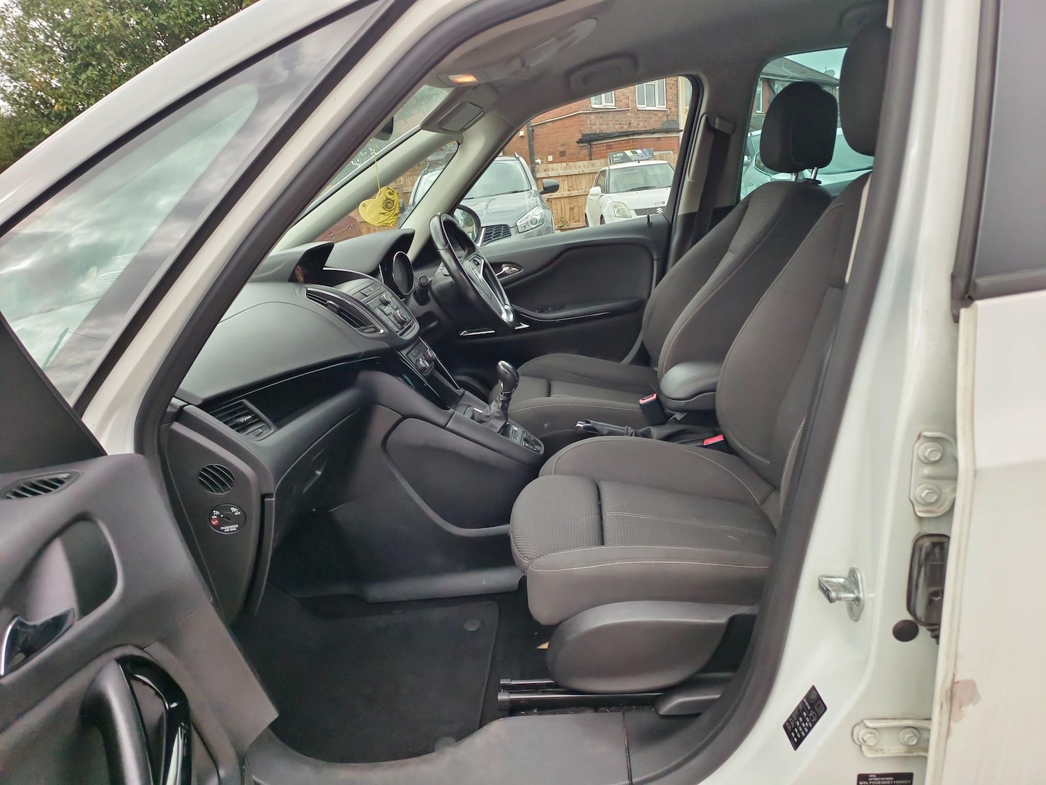 Used Vauxhall Zafira 2016 for sale - 76899734: Photo 17