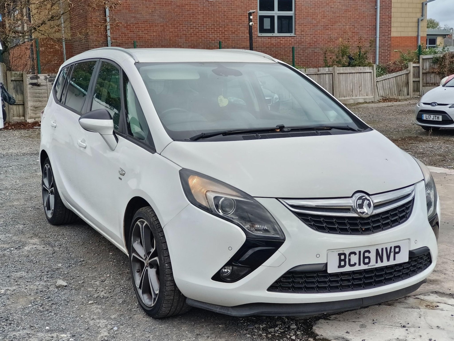 Used Vauxhall Zafira 2016 for sale - 76899734: Photo 4