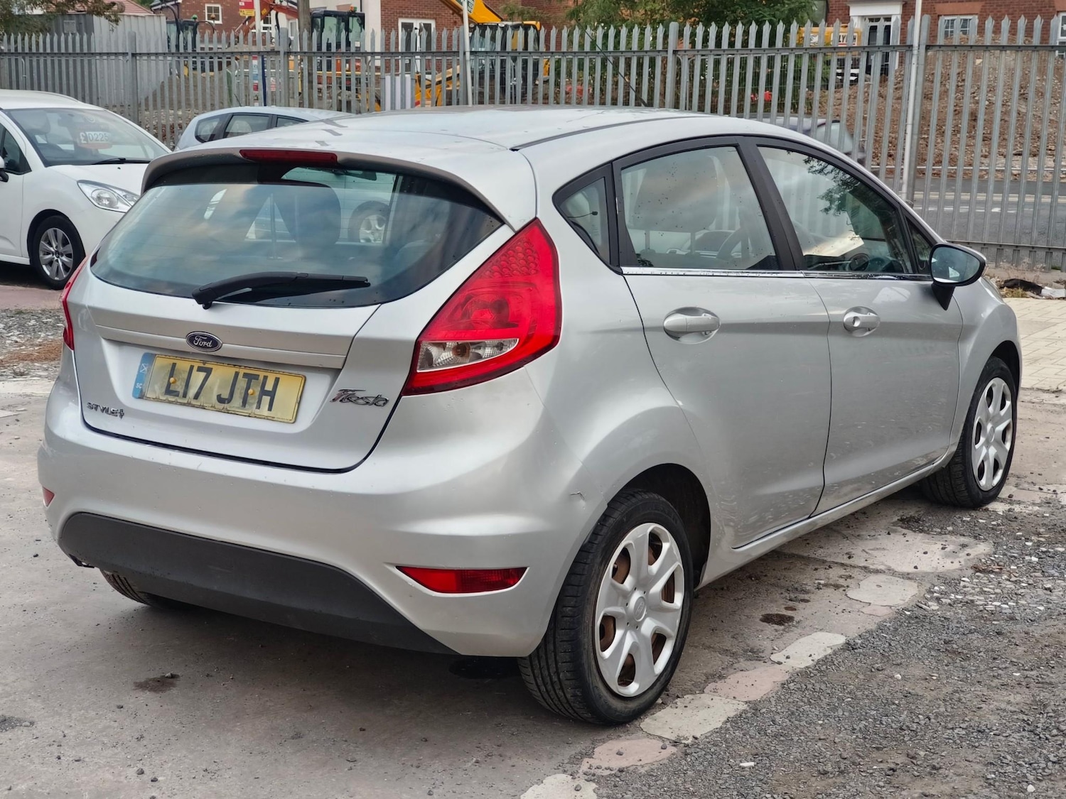 Used Ford Fiesta 2009 for sale - 76899739: Photo 16