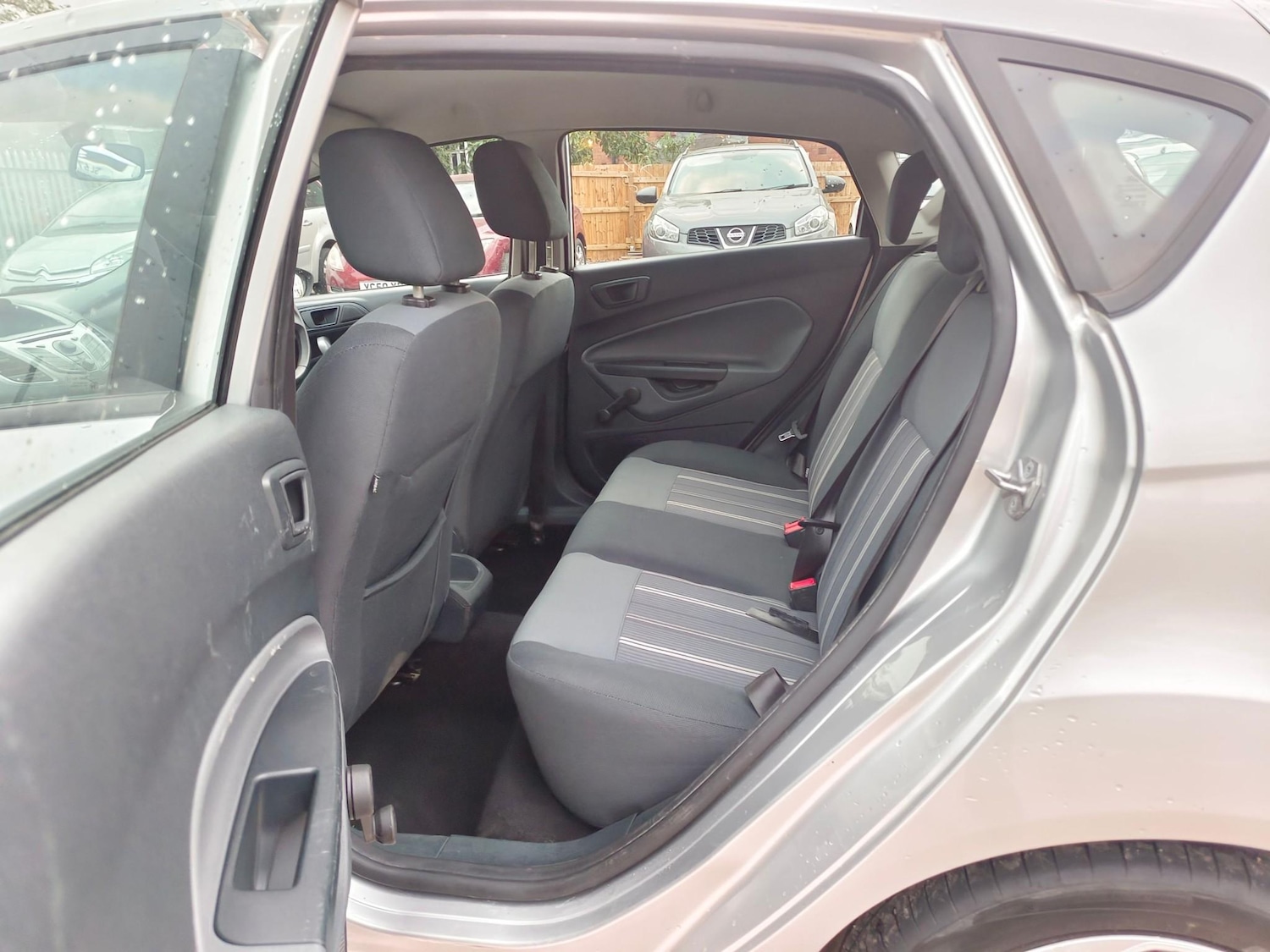 Used Ford Fiesta 2009 for sale - 76899739: Photo 35