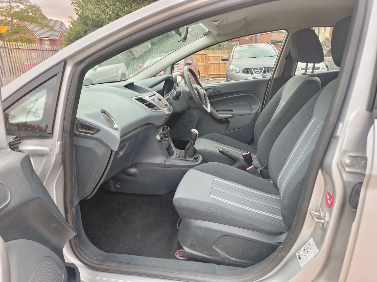 Used Ford Fiesta 2009 for sale - 76899739: Photo 38