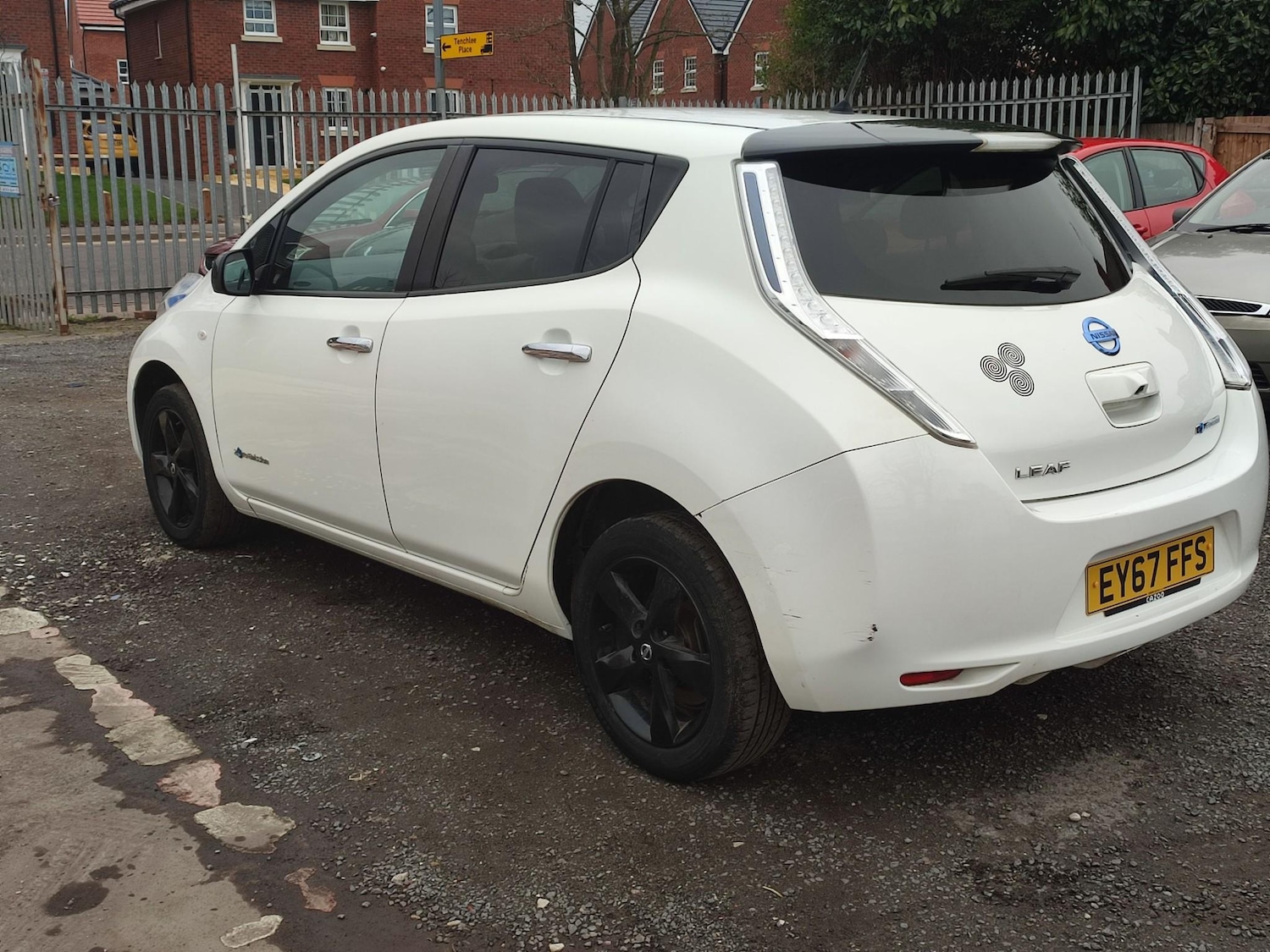 Used Nissan Leaf 2017 for sale - 77593111: Photo 10