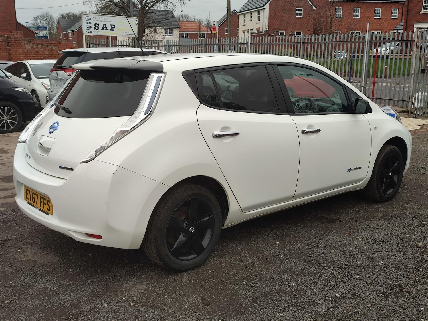 Used Nissan Leaf 2017 for sale - 77593111: Photo 5
