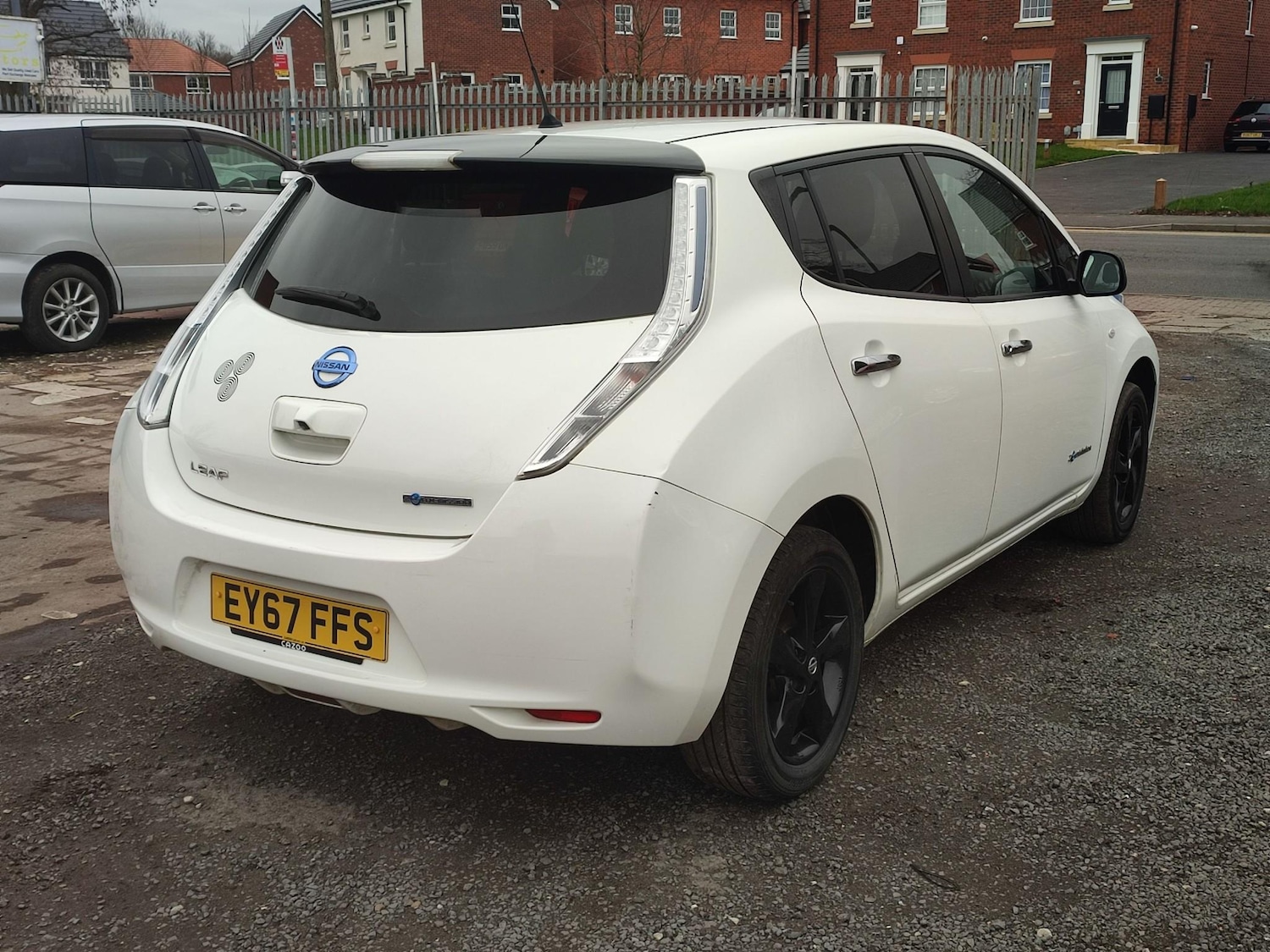Used Nissan Leaf 2017 for sale - 77593111: Photo 6
