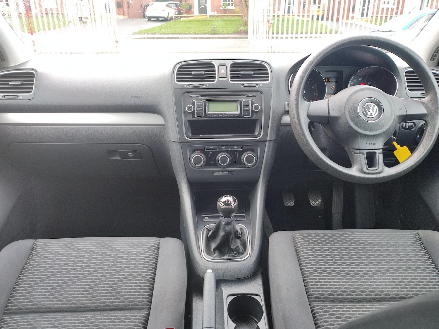 Used Volkswagen Golf 2010 for sale - 77539086: Photo 20