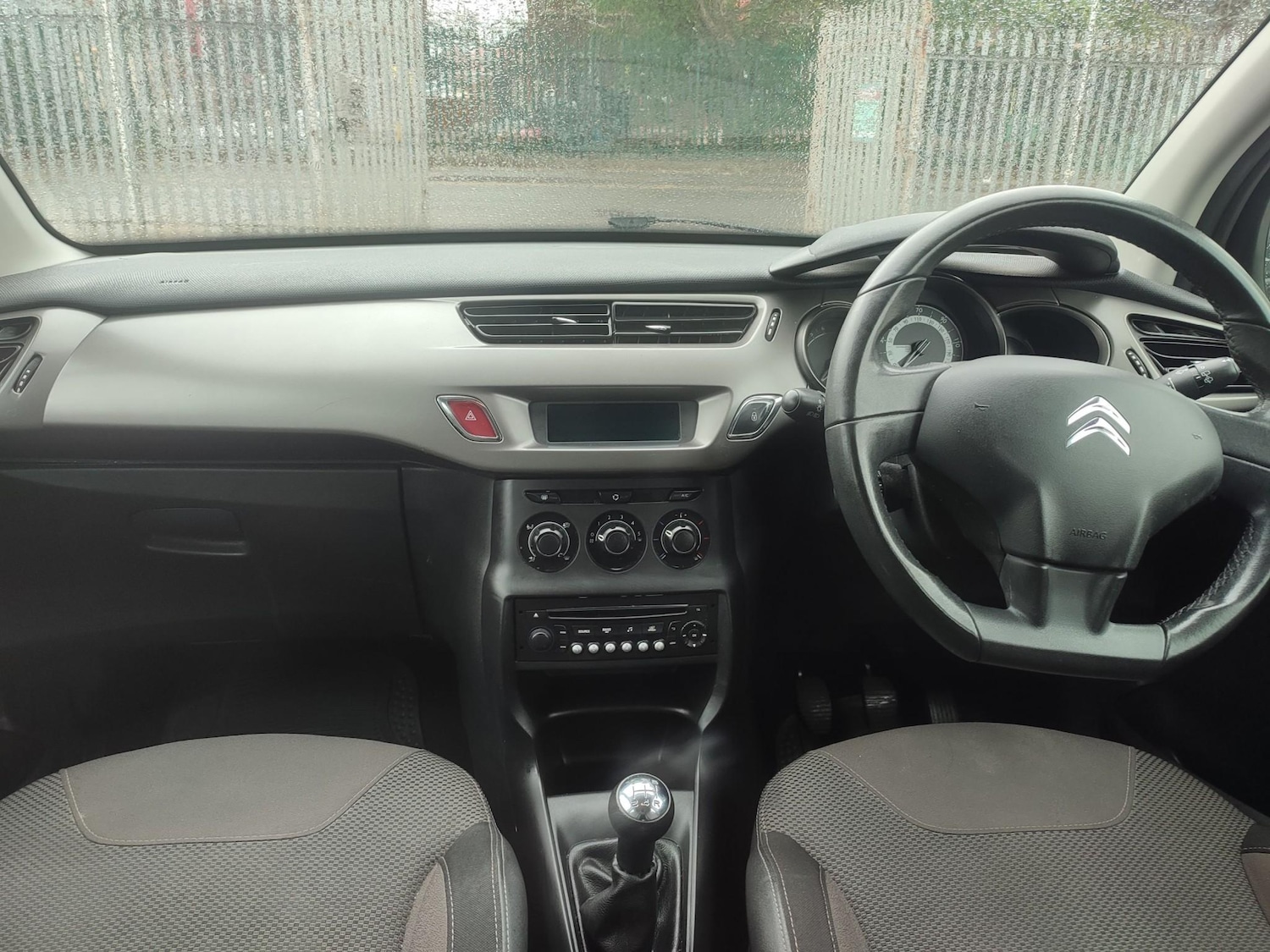 Used Citroen C3 2013 for sale - 76659299: Photo 25