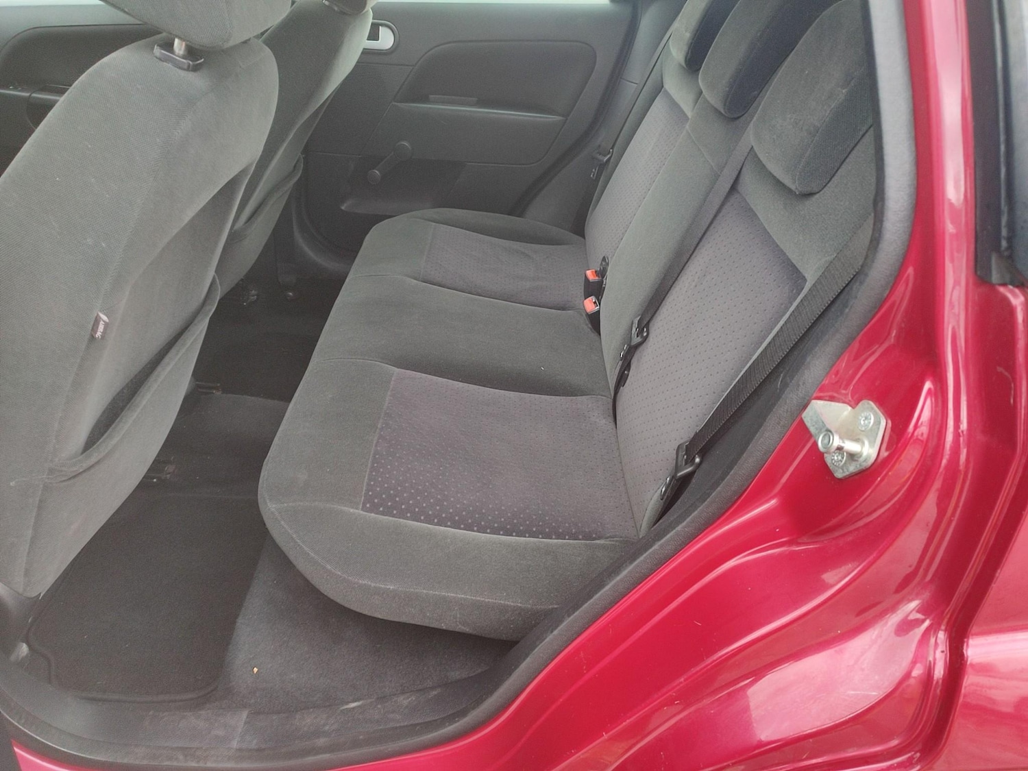 Used Ford Fiesta 2005 for sale - 77083969: Photo 23