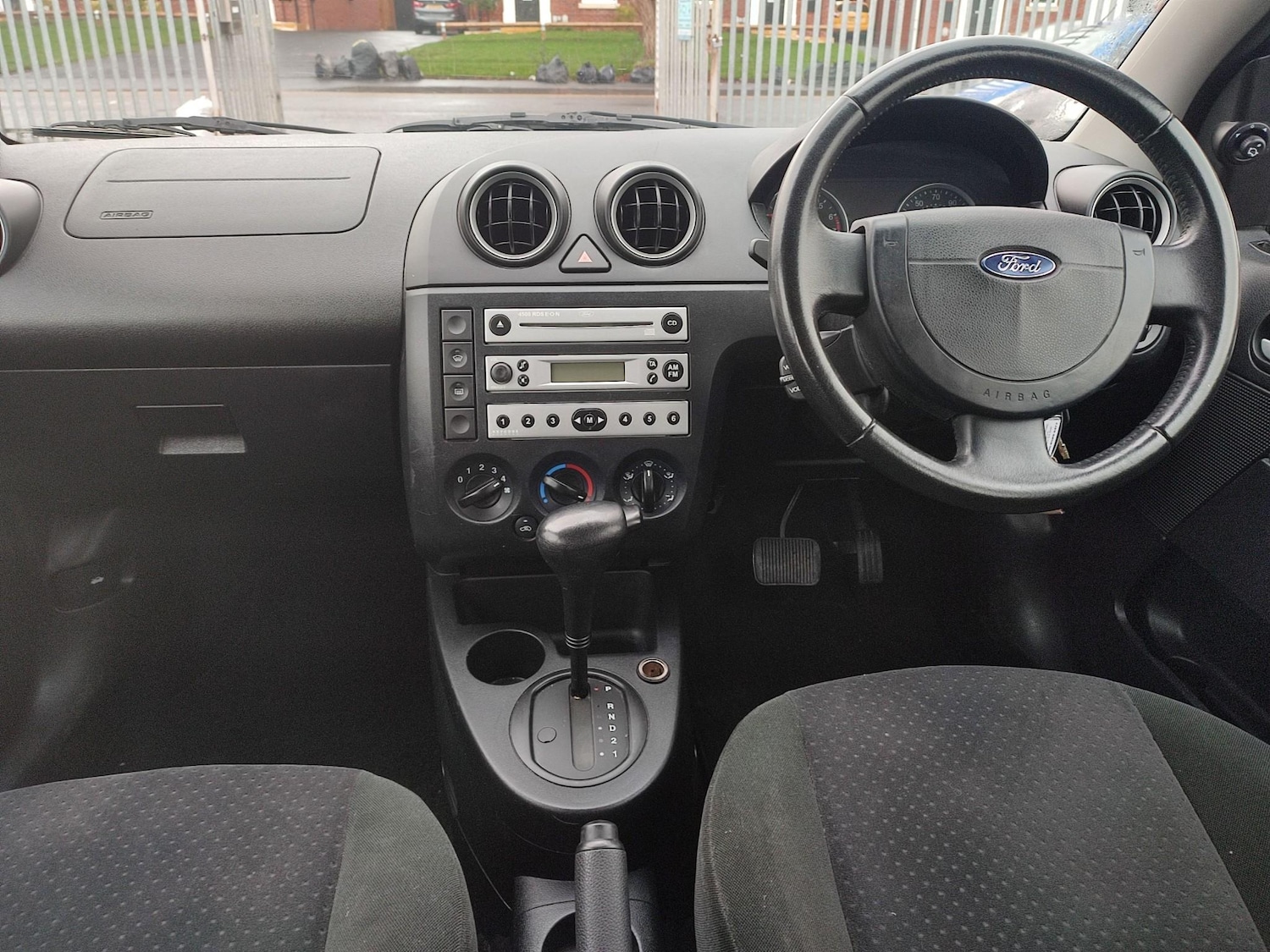 Used Ford Fiesta 2005 for sale - 77083969: Photo 25