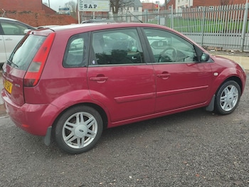 Used Ford Fiesta 2005 for sale - 77083969: Photo