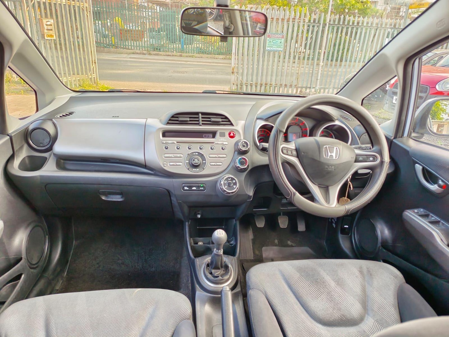 Used Honda Jazz 2009 for sale - 76658102: Photo 28