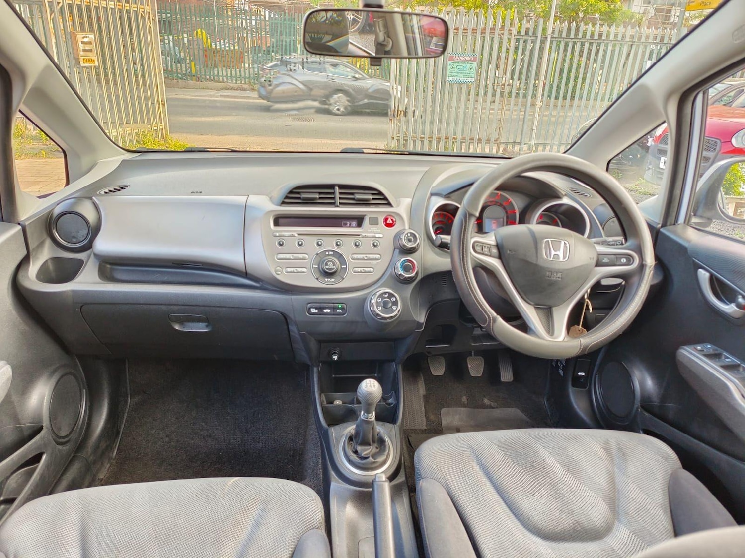 Used Honda Jazz 2009 for sale - 76658102: Photo 30