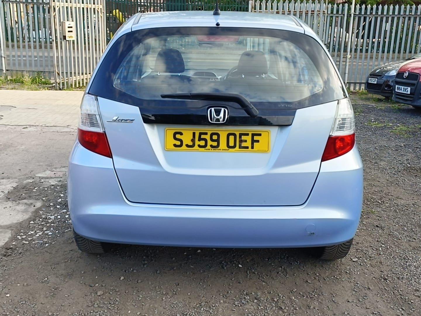 Used Honda Jazz 2009 for sale - 76658102: Photo 7
