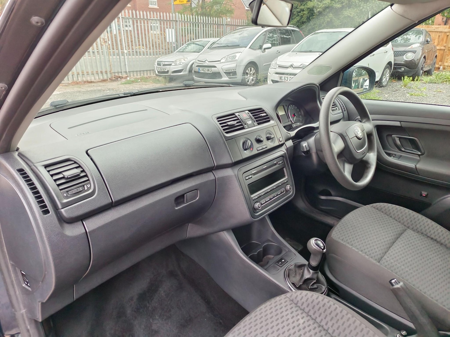 Used Skoda Fabia 2012 for sale - 76899732: Photo 35