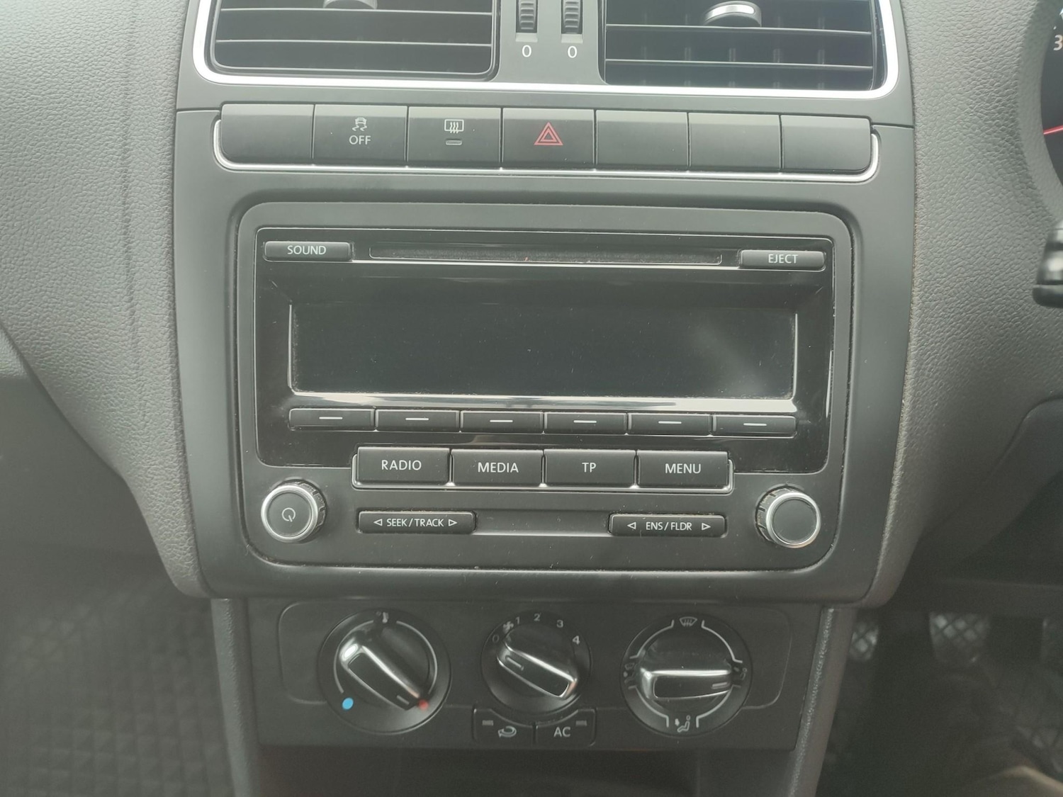 Used Volkswagen Polo 2013 for sale - 77563625: Photo 12