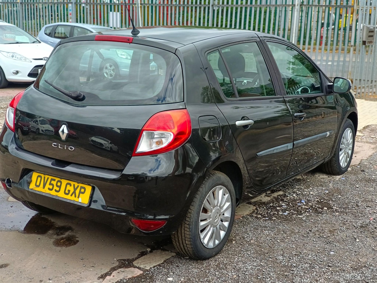 Used Renault Clio 2009 for sale - 76659342: Photo 18