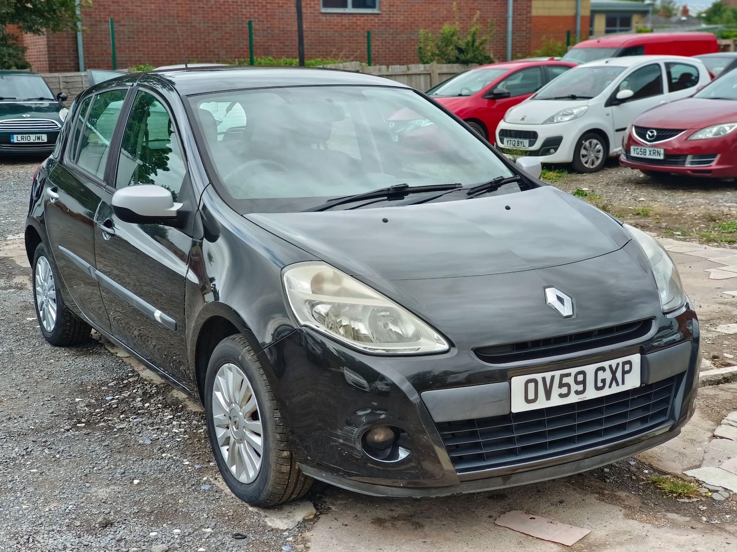 Used Renault Clio 2009 for sale - 76659342: Photo 6