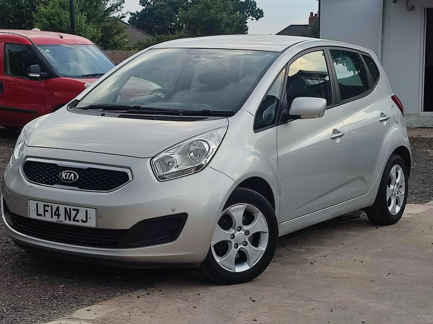 Used Kia Venga 2014 for sale - 76899730: Photo 10