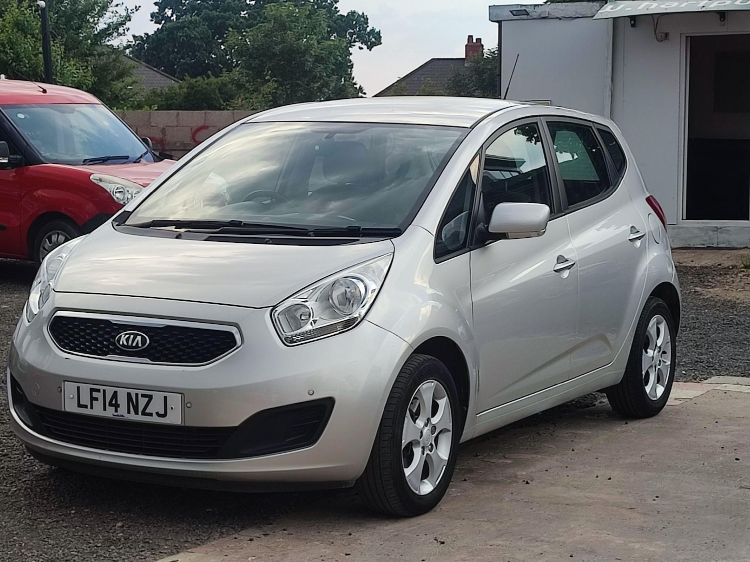 Used Kia Venga 2014 for sale - 76899730: Photo 15