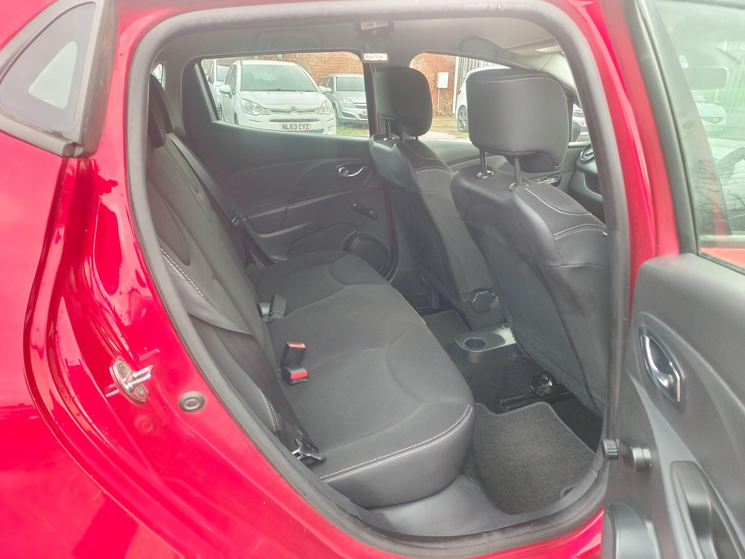 Used Renault Clio 2014 for sale - 76658174: Photo 12