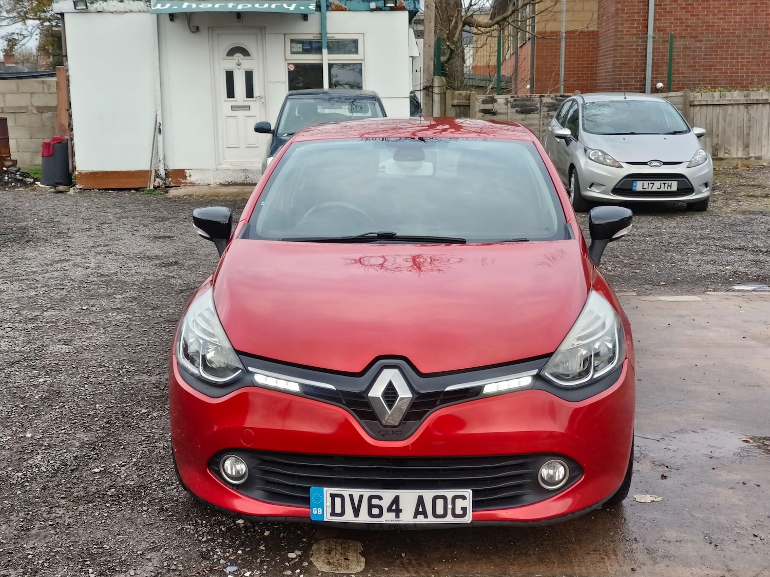 Used Renault Clio 2014 for sale - 76658174: Photo 2