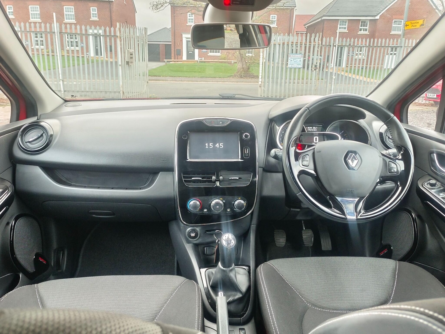 Used Renault Clio 2014 for sale - 76658174: Photo 21