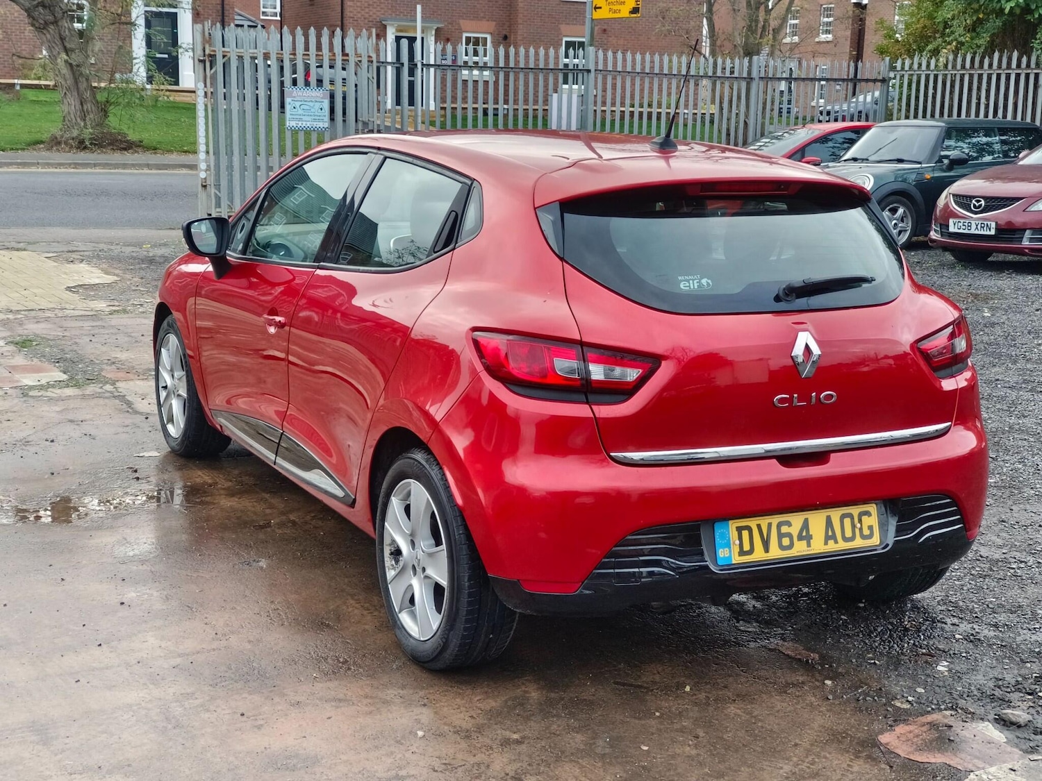 Used Renault Clio 2014 for sale - 76658174: Photo 4