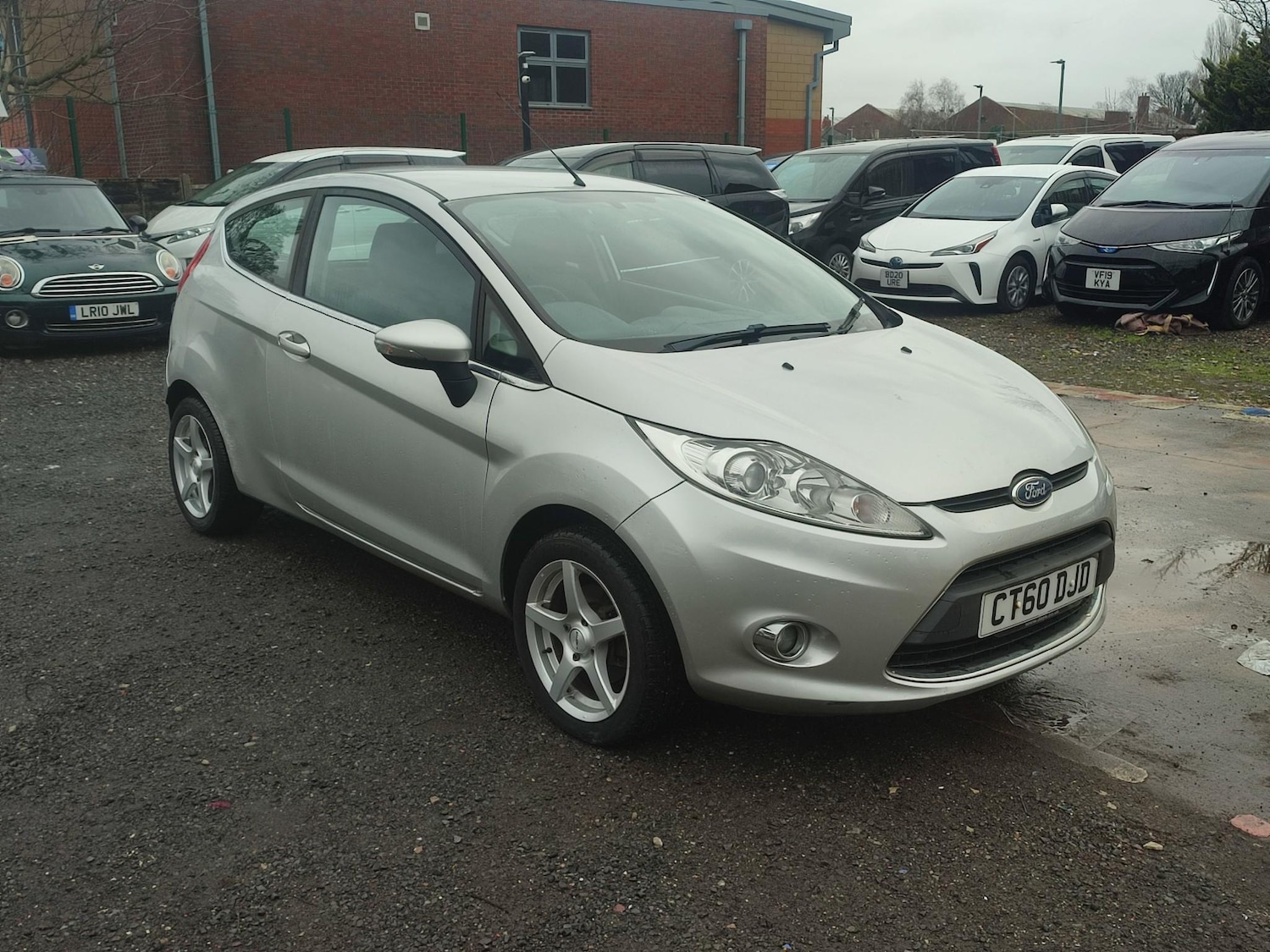 Used Ford Fiesta 2010 for sale - 76899733: Photo 9