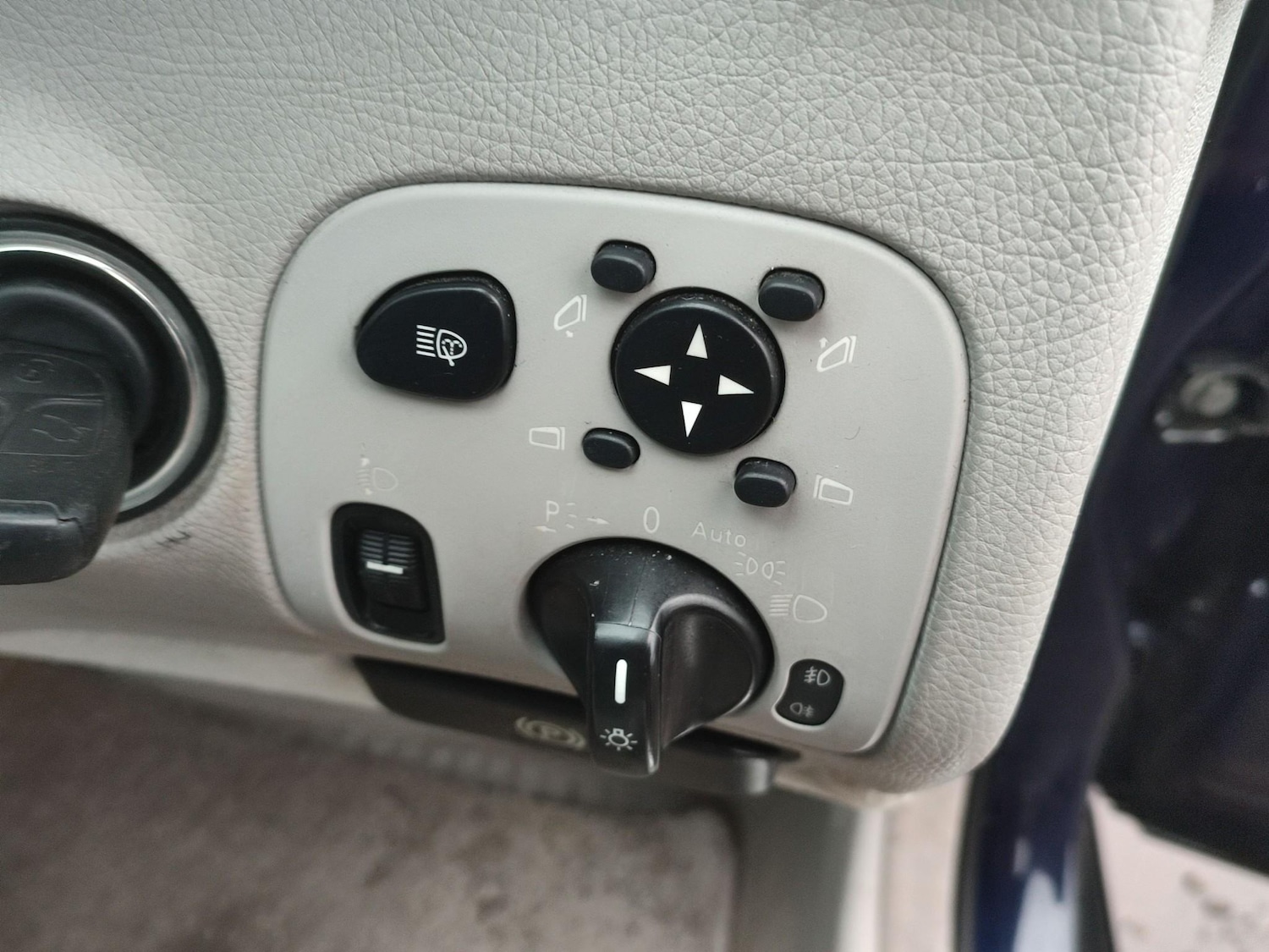 Used Mercedes-Benz CLK 2005 for sale - 77533627: Photo 22