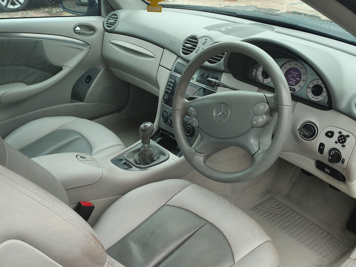 Used Mercedes-Benz CLK 2005 for sale - 77533627: Photo 25