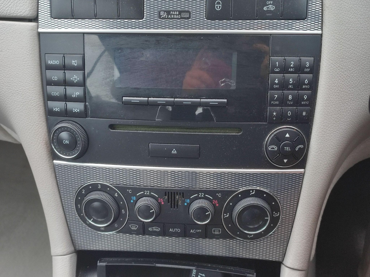 Used Mercedes-Benz CLK 2005 for sale - 77533627: Photo 27