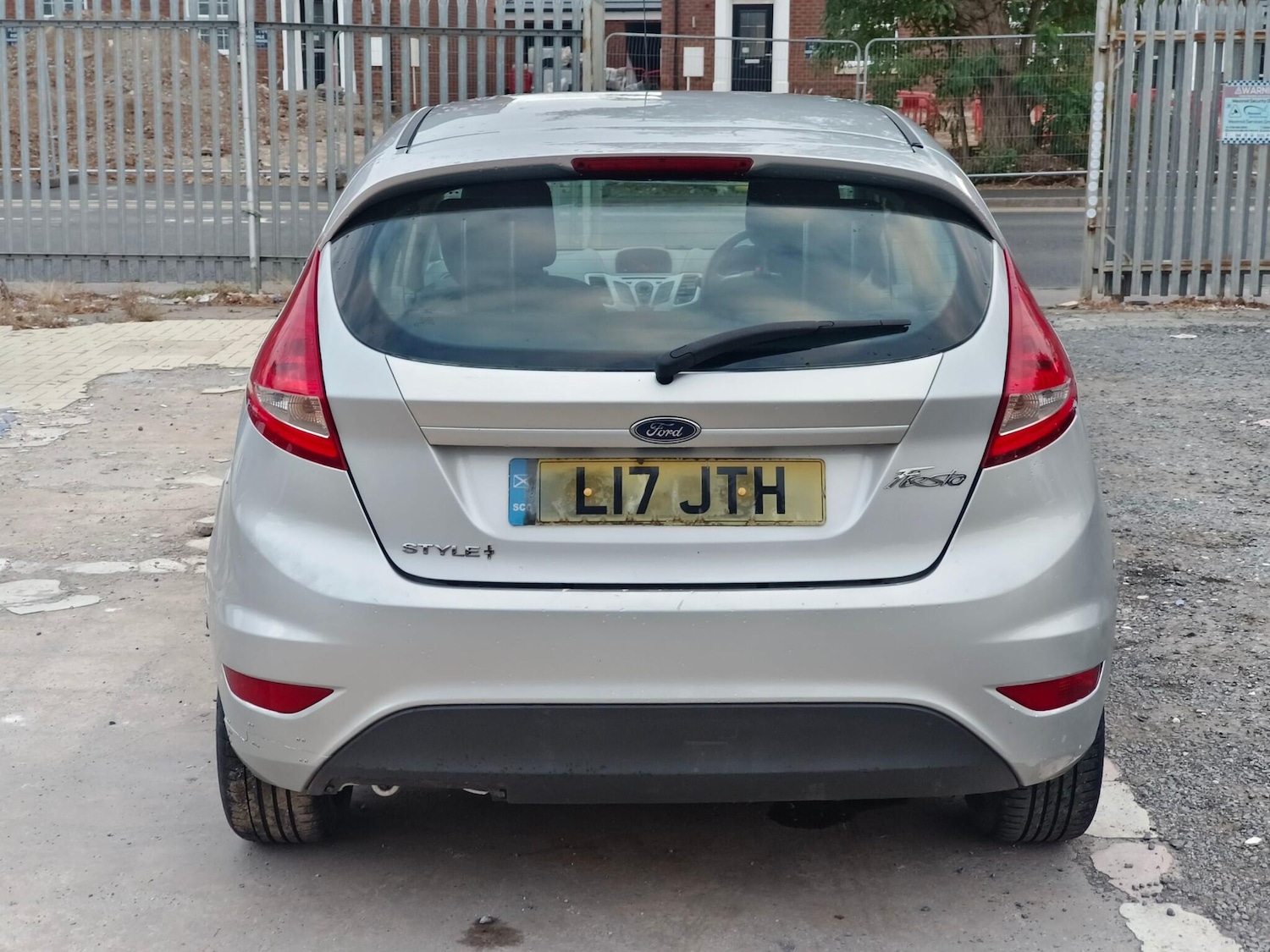 Used Ford Fiesta 2009 for sale - 76657587: Photo 14