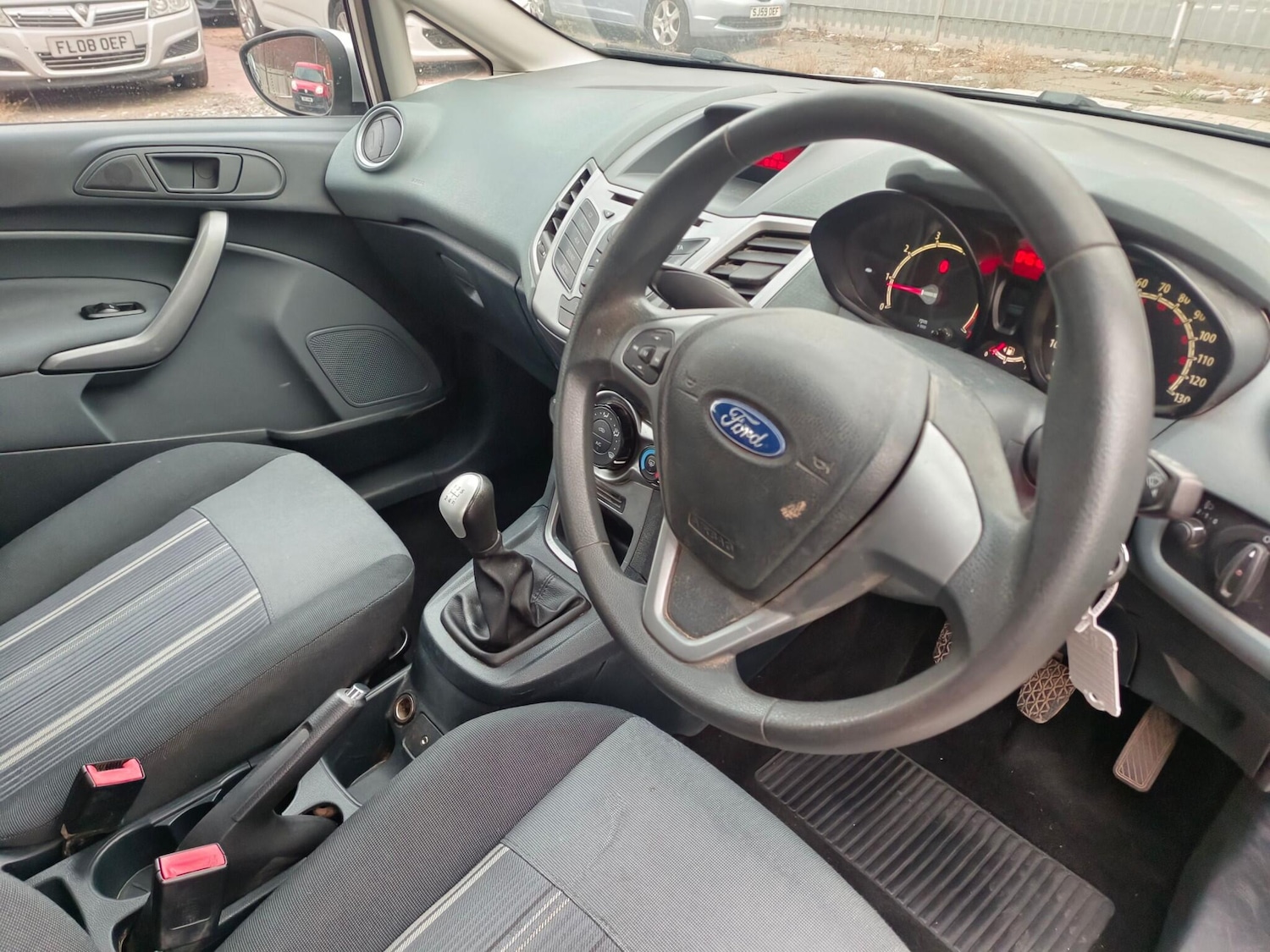 Used Ford Fiesta 2009 for sale - 76657587: Photo 24
