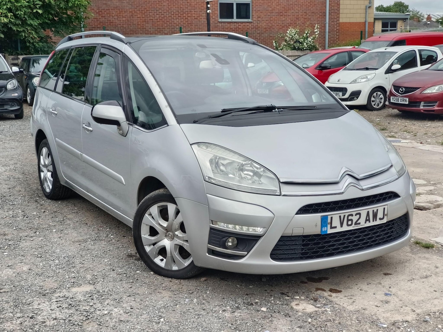 Used Citroen C4 Grand Picasso 2012 for sale - 76899736: Photo 2