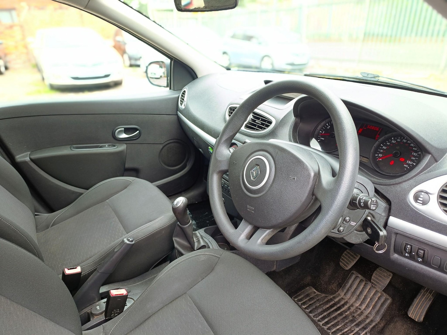 Used Renault Clio 2009 for sale - 76899731: Photo 22