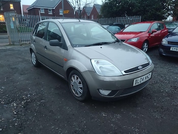 Used Ford Fiesta 2004 for sale - 77560407: Photo