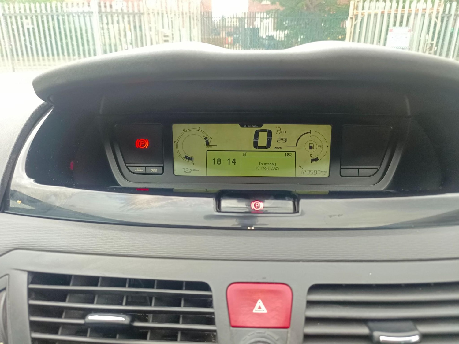 Used Citroen C4 Grand Picasso 2012 for sale - 76657963: Photo 38