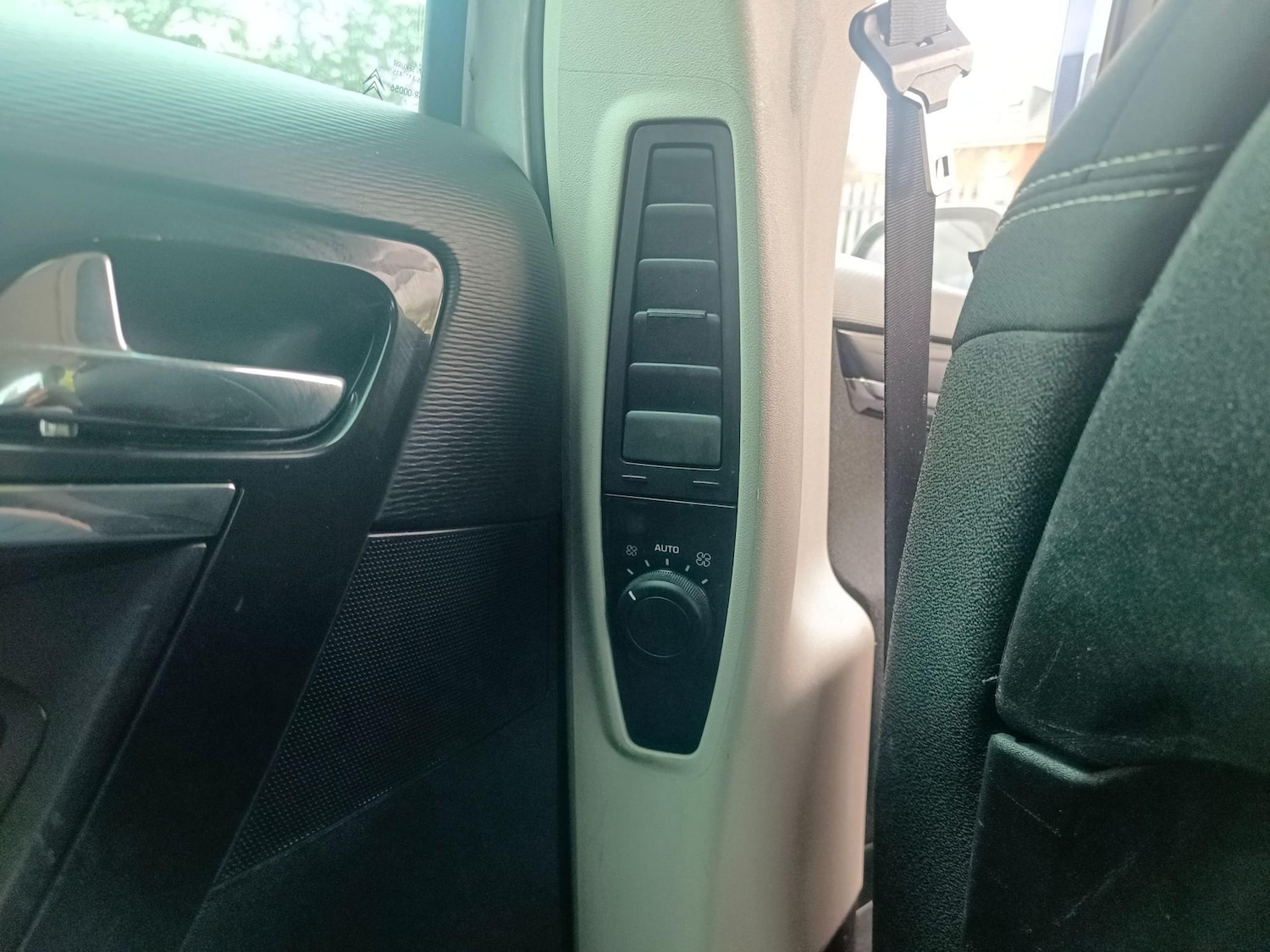 Used Citroen C4 Grand Picasso 2012 for sale - 76657963: Photo 41