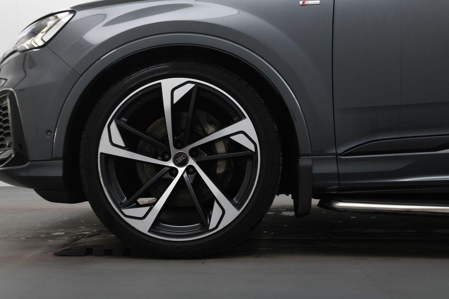 Used Audi Q7 2020 for sale - 76159129: Photo 10