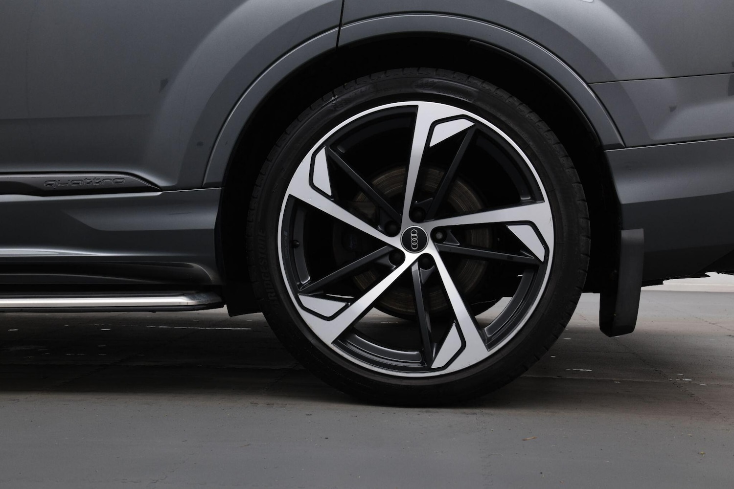 Used Audi Q7 2020 for sale - 76159129: Photo 12