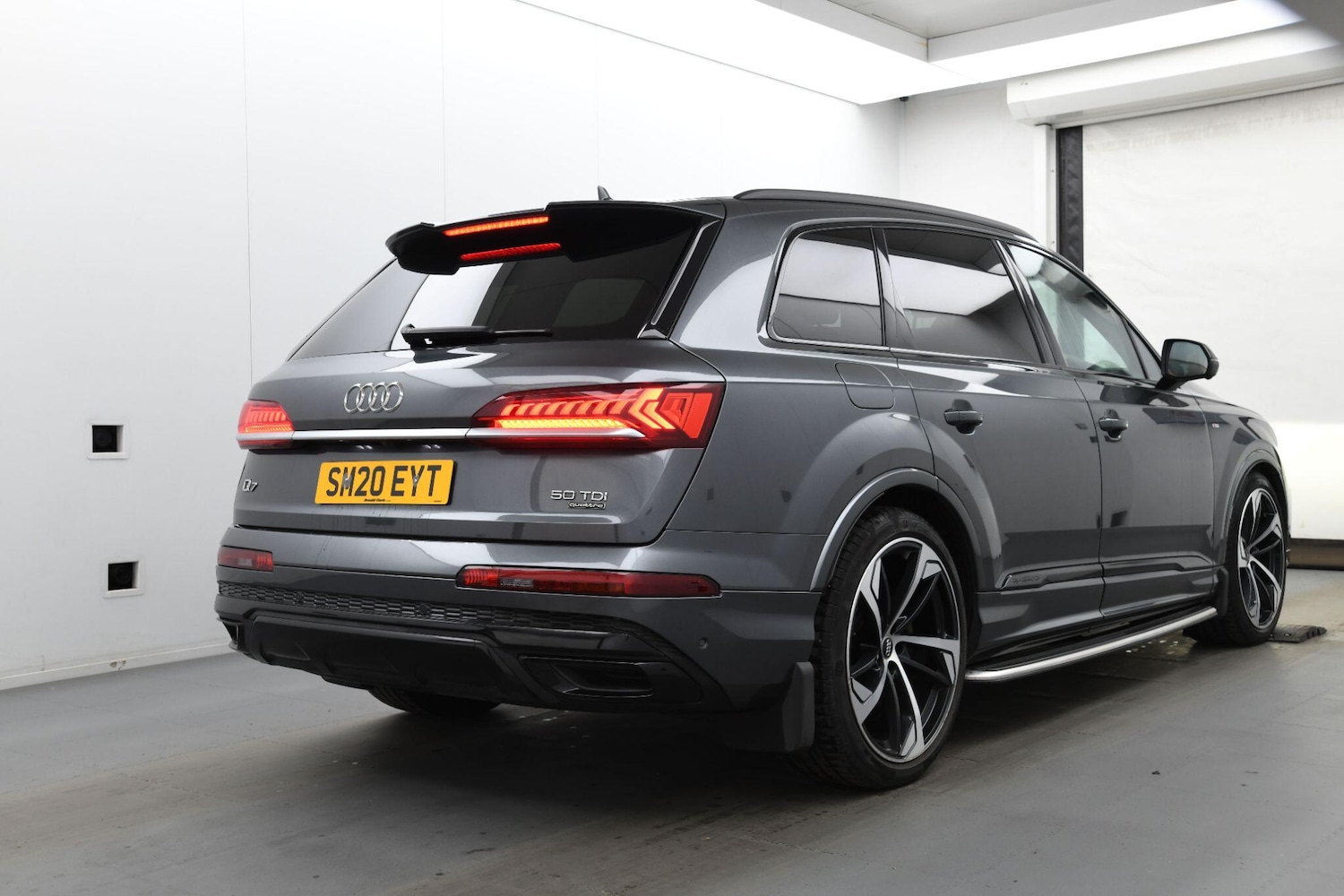 Used Audi Q7 2020 for sale - 76159129: Photo 15