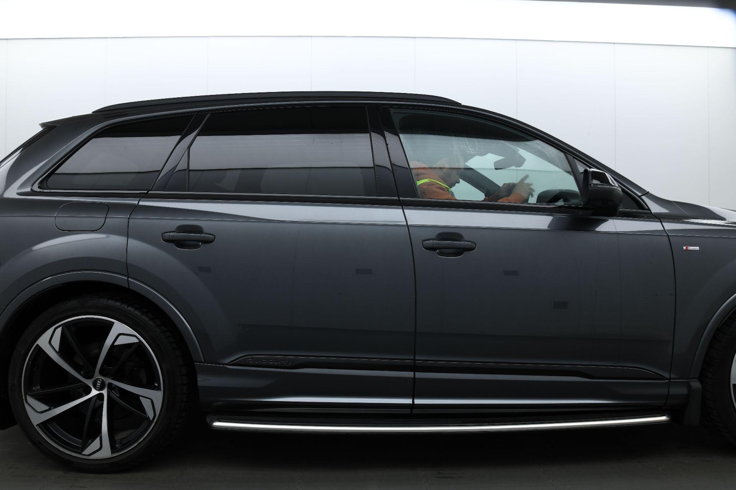 Used Audi Q7 2020 for sale - 76159129: Photo 16