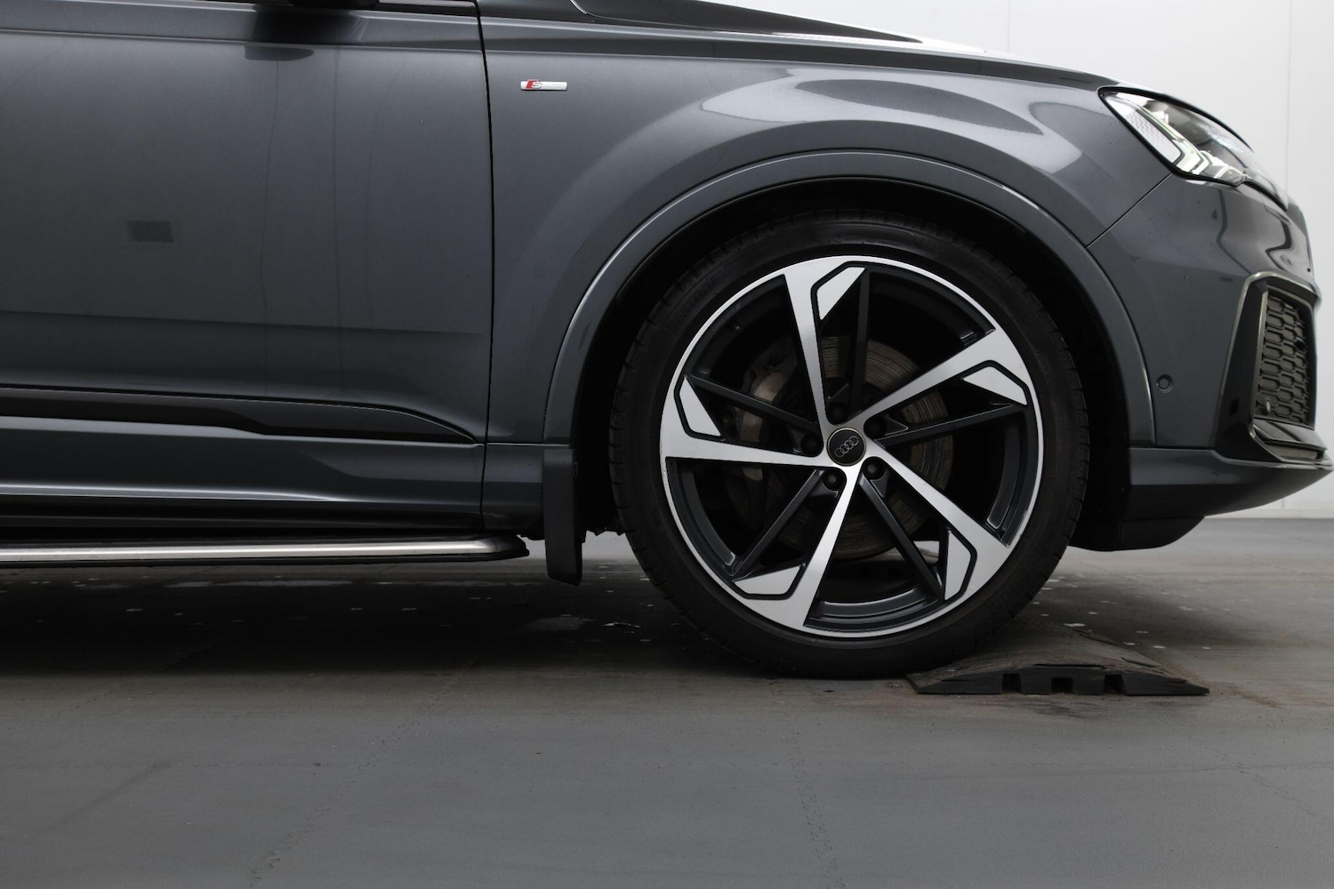 Used Audi Q7 2020 for sale - 76159129: Photo 17