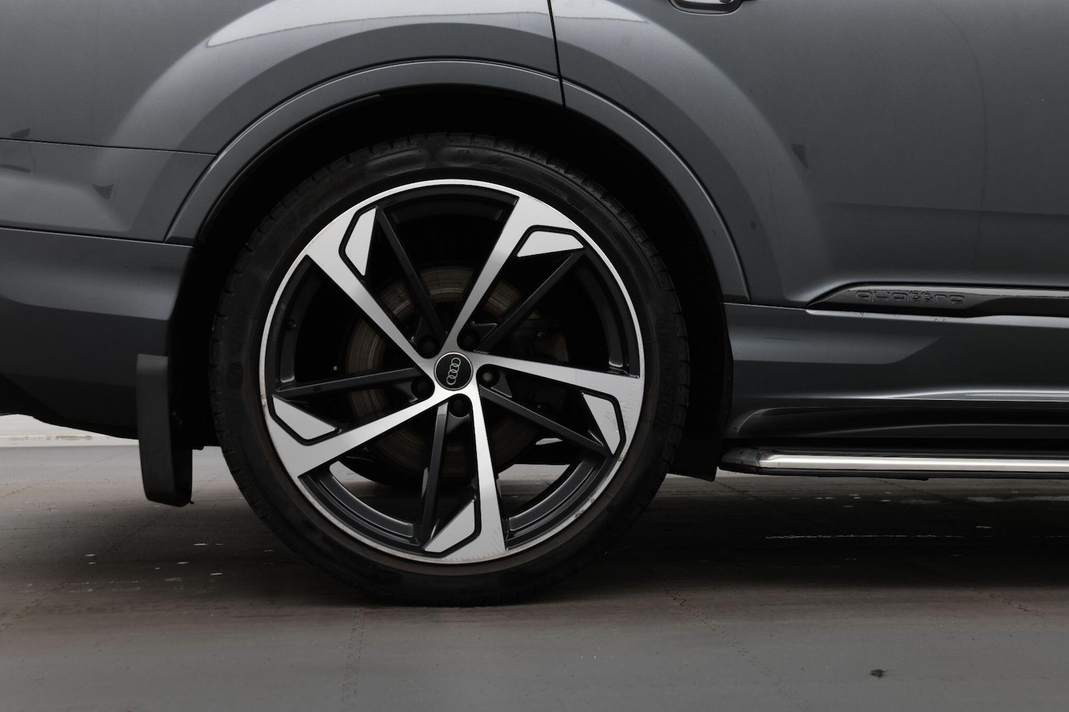 Used Audi Q7 2020 for sale - 76159129: Photo 18