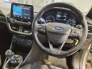 Used Ford Fiesta 2018 for sale - 76071469: Photo