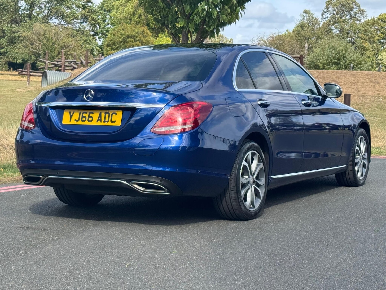 Used Mercedes-Benz C-Class 2017 for sale - 76151239: Photo 16